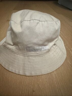 Burberry Cream Canvas Bucket Hat with Logo Patch
